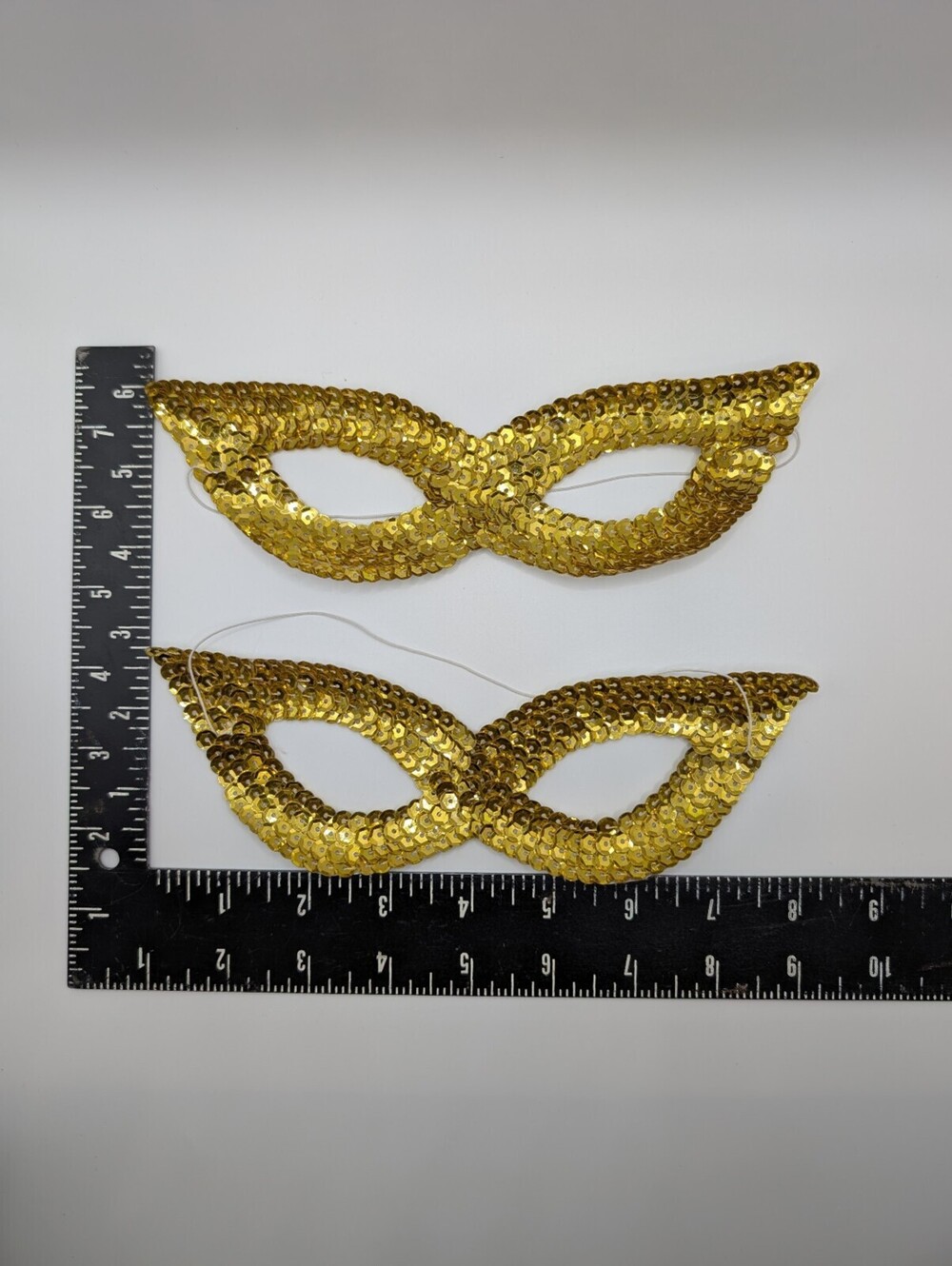 Lot of 2 Gold Sequin Cat Eye Masks Masquerade Mardi Gras Costume Party Halloween